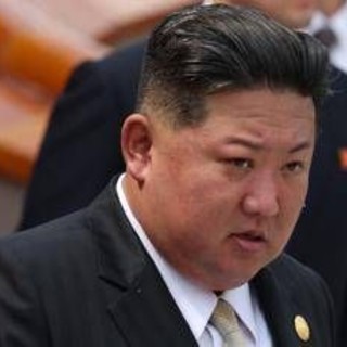 Corea del Nord, per il 2026 Kim ordina aumento della produzione di missili