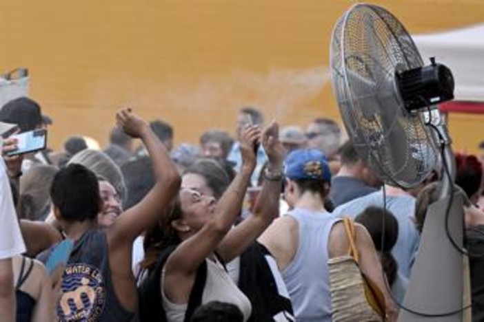 Fiammata africana sull'Italia, arriva il caldo record: le previsioni meteo Fiammata africana sull'Italia, arriva il caldo record: le previsioni meteo