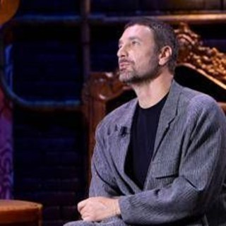 Legale Monzino: &quot;Non ha mandato lui messaggi a Raoul Bova. Audio a Corona? Martina Ceretti lo sapeva&quot;