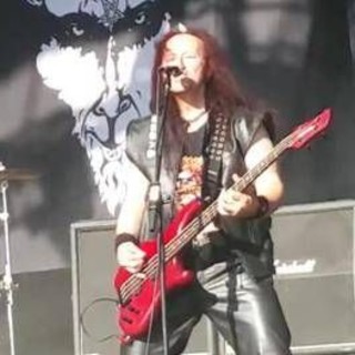 E' morto Conrad 'Cronos' Lant, voce e anima dei Venom che inventò il black metal E' morto Conrad 'Cronos' Lant, voce e anima dei Venom che inventò il black metal