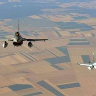 Caccia Nato abbattono drone in Lituania. Trump: "Stop raid su raffinerie, sì di Ucraina e Russia"