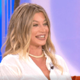 Maddalena Corvaglia, il ricordo degli anni con Elisabetta Canalis: "Eravamo due disastri" Maddalena Corvaglia, il ricordo degli anni con Elisabetta Canalis: "Eravamo due disastri"