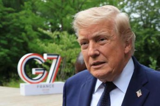 Iran, Trump: "Grande accordo, presto il testo. A Hormuz nessun pedaggio"