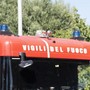 Lodi, auto avvolta dalle fiamme: trovata una persona morta all'interno Lodi, auto avvolta dalle fiamme: trovata una persona morta all'interno