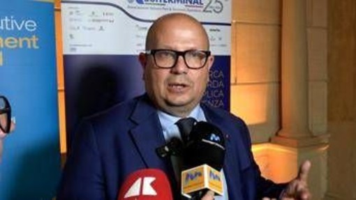 Blue economy, Deidda: "La riforma va condivisa, basta divisioni sul sistema marittimo" Blue economy, Deidda: "La riforma va condivisa, basta divisioni sul sistema marittimo"