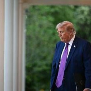 "Iran ha missili in abbondanza", intelligence Usa smentisce Trump