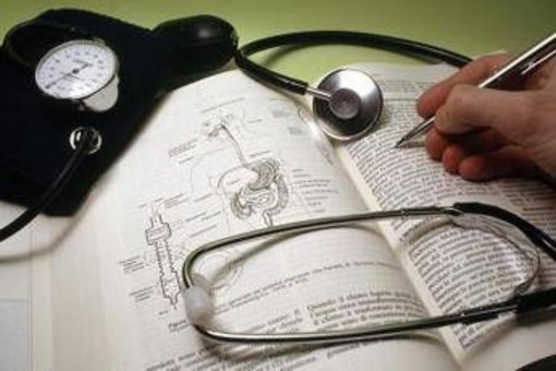 Farmaci, studio: "Risultati positivi per baxdrostat nell’ipertensione resistente" Farmaci, studio: "Risultati positivi per baxdrostat nell’ipertensione resistente"