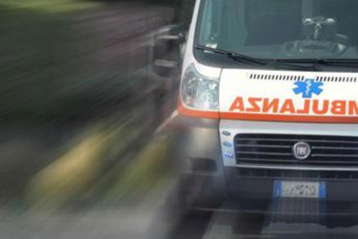 Mantova, auto finisce nel Po: morti due anziani