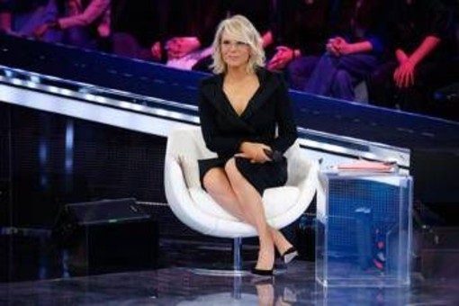 Amici, oggi sabato 11 aprile: gli ospiti e le anticipazioni Amici, oggi sabato 11 aprile: gli ospiti e le anticipazioni