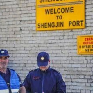 Migranti, ministro Esteri Albania: "Accordo con Italia non verrà rinnovato" Migranti, ministro Esteri Albania: "Accordo con Italia non verrà rinnovato"