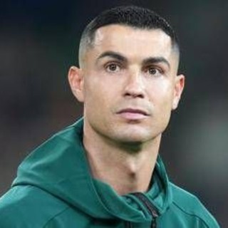 Cristiano Ronaldo regala un orologio 'speciale' ai compagni di nazionale. Il pensiero per Diogo Jota