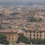 A Bologna pipe gratuite per il consumo di crack, è polemica per l'iniziativa del Comune