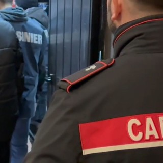 Roma, manomettevano sportelli bancomat per rubare denaro, arrestati tre rumeni