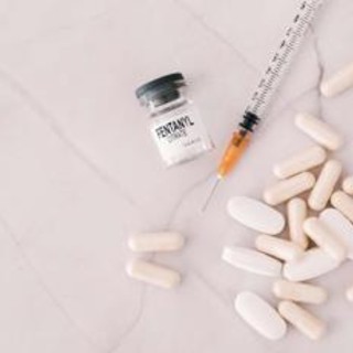 Furto Fentanyl a Roma: cos'è l'analgesico 80 volte più potente della morfina