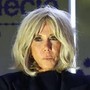 Brigitte Macron presenterà le prove che è nata donna nella causa contro un'influencer