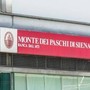 Mps, dal cda no al rilancio di Intesa: "Premio resta inferiore alla media" Mps, dal cda no al rilancio di Intesa: "Premio resta inferiore alla media"
