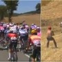 Pazzo Tour de France, tra le bici spunta un tifoso con... gli sci