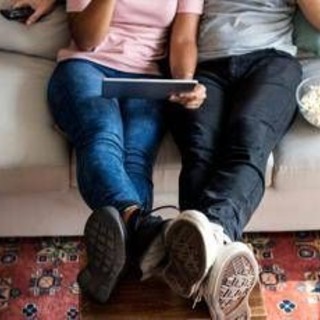 Milioni di sedentari entro 2050 e mezzo milione di morti premature in più ogni anno, ecco perché: la previsione choc