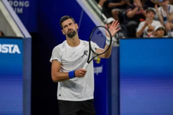 Djokovic, allenamento e applausi: che show a New York