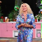 Antonella Clerici, la confessione in diretta: "Fatico a respirare" Antonella Clerici, la confessione in diretta: "Fatico a respirare"