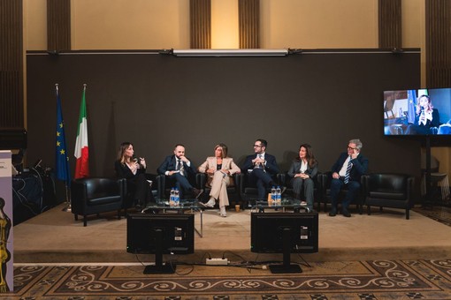 Science Calling, la ricerca scientifica raccontata in un podcast Science Calling, la ricerca scientifica raccontata in un podcast