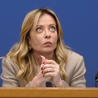 Meloni rilancia l'azione del governo e attacca le toghe: "Vanificano il lavoro delle forze dell'ordine"