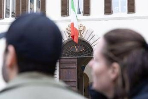 Valentino, apre oggi a Roma la camera ardente