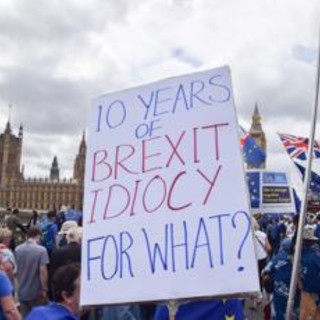 Brexit, la notte dello strappo: il Leave vince e l’Ue perde 66 milioni di cittadini Brexit, la notte dello strappo: il Leave vince e l’Ue perde 66 milioni di cittadini