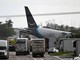 Aereo cargo Amazon fuori pista a Miami, 5 morti e 5 feriti: aperta un'indagine