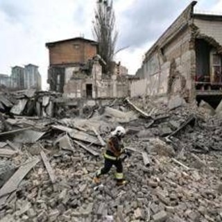 Ucraina, pioggia di droni dalla Russia. Iezzi: &quot;E' un punto di svolta e un messaggio alla Nato e a Trump''