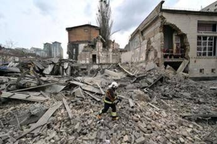 Ucraina, pioggia di droni dalla Russia. Iezzi: &quot;E' un punto di svolta e un messaggio alla Nato e a Trump''