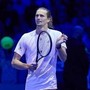 Zverev batte Griekspoor a Vienna e sorpassa Sinner, è il nuovo numero uno del ranking Atp Zverev batte Griekspoor a Vienna e sorpassa Sinner, è il nuovo numero uno del ranking Atp