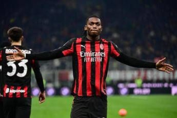 Milan-Lazio 1-0, Leao batte Sarri e fa volare i rossoneri al primo posto