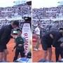 Internazionali, Sinner e l'abbraccio (commovente) con un raccattapalle
