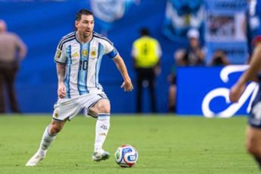 Mondiali, oggi Argentina-Svizzera: probabili formazioni e dove vederla in tv (in chiaro) Mondiali, oggi Argentina-Svizzera: probabili formazioni e dove vederla in tv (in chiaro)