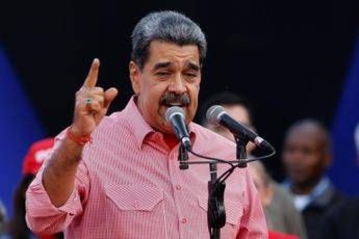Venezuela, Maduro a Trump: "Pronto a faccia a faccia, no alternative a pace" Venezuela, Maduro a Trump: "Pronto a faccia a faccia, no alternative a pace"