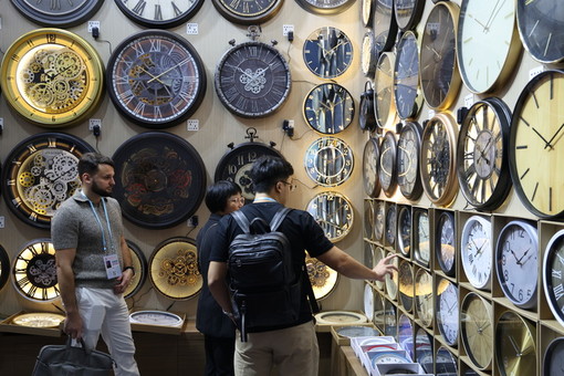 Cina: Fiera di Canton attira un numero record di acquirenti internazionali