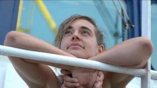 Migranti, risarcimento di 76mila euro a SeaWatch per blocco nave dopo caso Rackete. Meloni: "Senza parole" Migranti, risarcimento di 76mila euro a SeaWatch per blocco nave dopo caso Rackete. Meloni: "Senza parole"