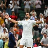 Wimbledon, oggi Djokovic-Tsitsipas: orario, precedenti e dove vederla in tv Wimbledon, oggi Djokovic-Tsitsipas: orario, precedenti e dove vederla in tv