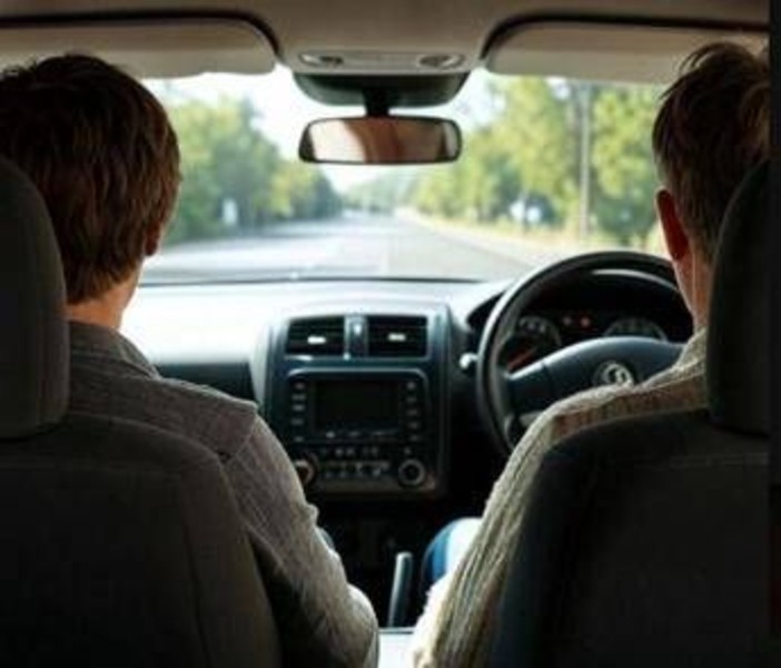 Bocciato 128 volte all'esame per la patente, è record