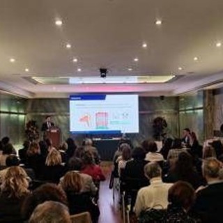 Salute: irregolarità mestruale, Pcos e sindrome metabolica, a Roma focus su adolescenti