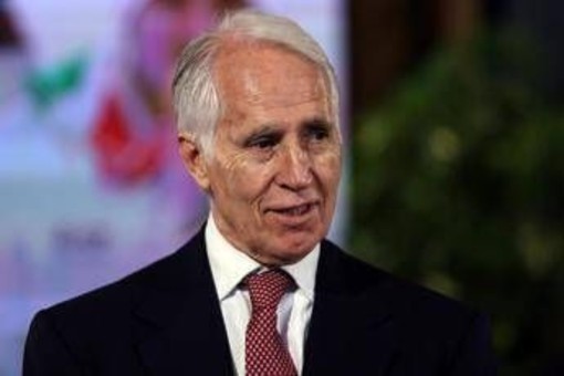 Corsa Figc, Malagò: "Non mi sono candidato, impressionante compattezza su mio nome" Corsa Figc, Malagò: "Non mi sono candidato, impressionante compattezza su mio nome"