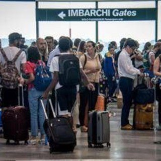 Ue, cambiano le regole alle frontiere: da oggi al via nuovo sistema di controllo Ees, cos'è e come funziona