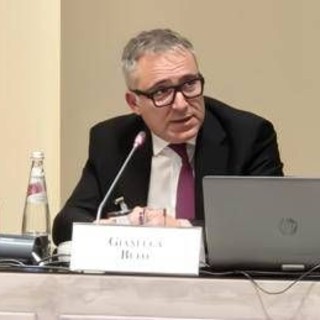 Bufo (Iren): "Con crisi Medio oriente continuo monitoraggio prezzi materie prime e gas" Bufo (Iren): "Con crisi Medio oriente continuo monitoraggio prezzi materie prime e gas"