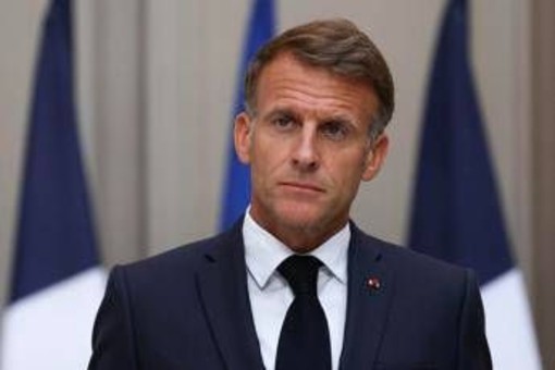 Francia si prepara ad attacchi dalla Russia, Macron: "Chiesto piano contro droni" Francia si prepara ad attacchi dalla Russia, Macron: "Chiesto piano contro droni"