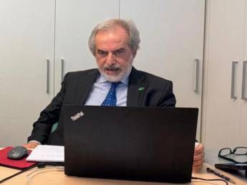 Fumo, Perrone (Fondazione Aiom): "Con aumento accise meno tabagismo"