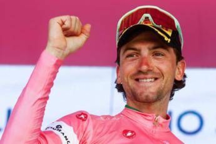 Giro d'Italia, Narvaez vince la quarta tappa. Ciccone nuova maglia rosa Giro d'Italia, Narvaez vince la quarta tappa. Ciccone nuova maglia rosa