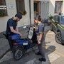 Sequestrati in tutta Italia migliaia di scooter illegali: venivano venduti come bici elettriche Sequestrati in tutta Italia migliaia di scooter illegali: venivano venduti come bici elettriche