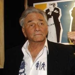 Jacqueline Falk si toglie la vita a 60 anni, lutto nella famiglia del tenente Colombo