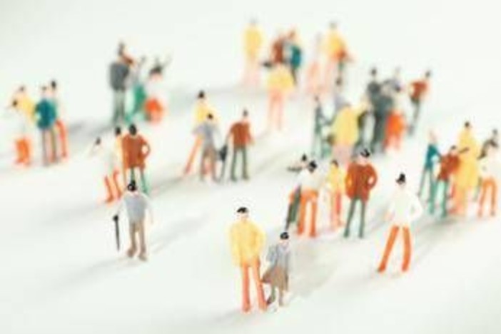 Welfare: rilevazione Adnkronos, più ansia che fiducia nel futuro, 80% vede condizione peggiore tra 20 anni